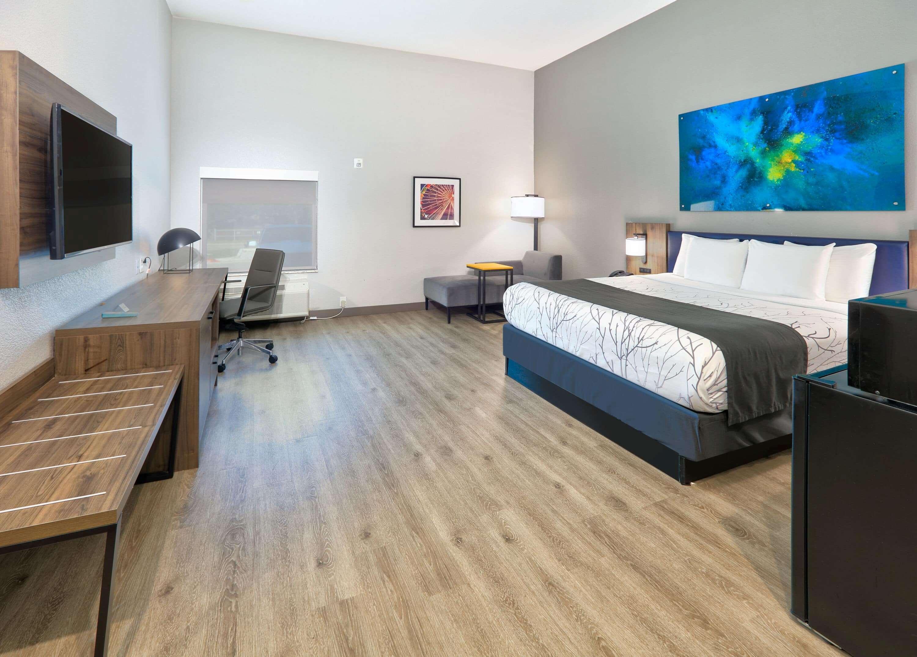 La Quinta Inn & Suites By Wyndham Dallas/Fairpark Extérieur photo