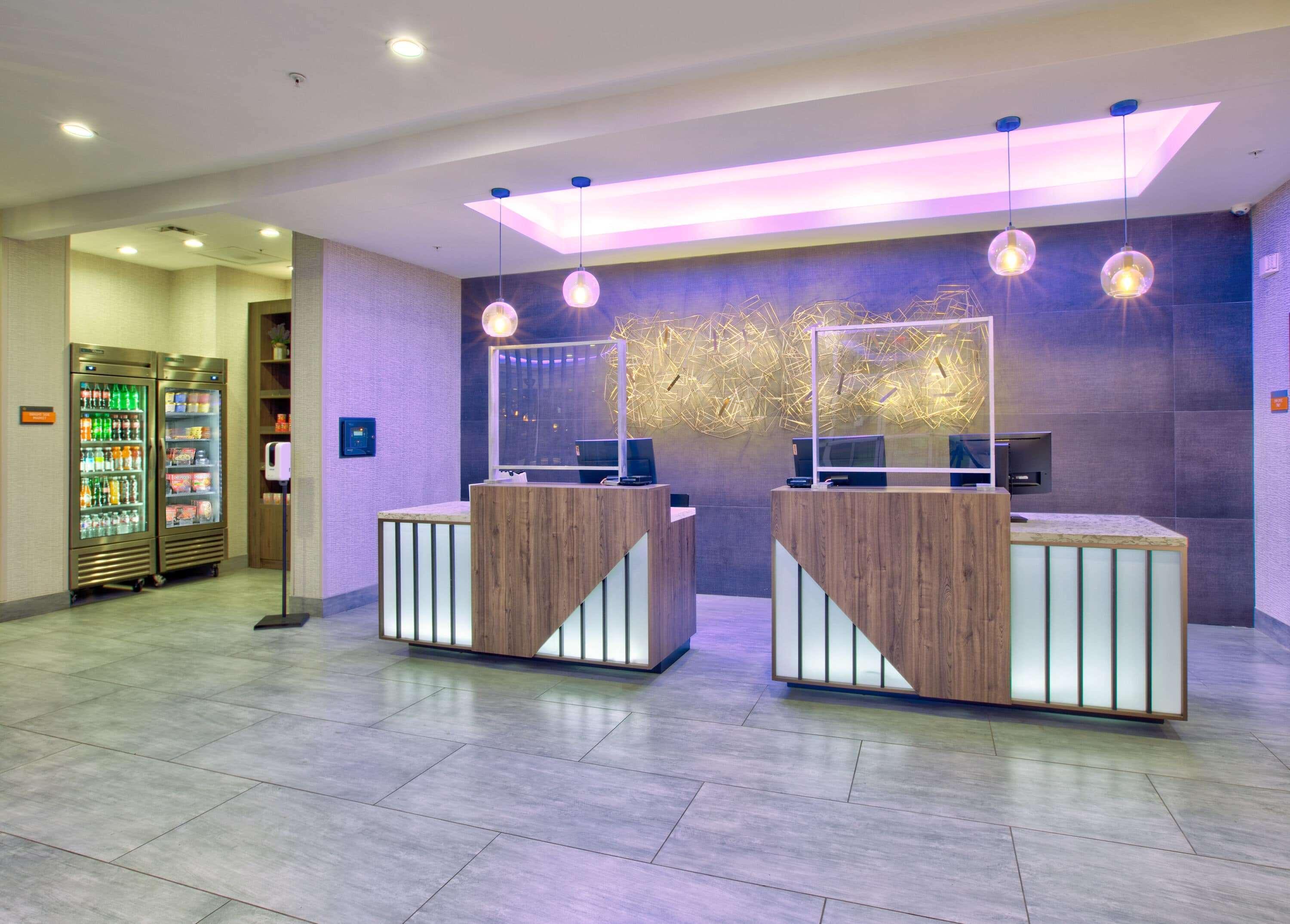 La Quinta Inn & Suites By Wyndham Dallas/Fairpark Extérieur photo